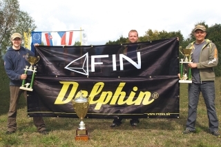 Zaslúženou odmenou víťazného tímu boli hodnotné ceny značiek FIN a DELPHIN venované firmou MOSS.SK.