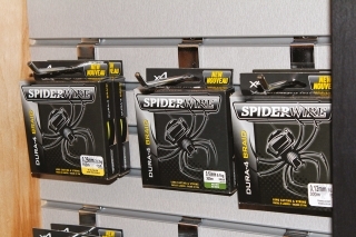 Nové šnúry Spider Wire Dura-4 v 150 a 300 m navinutiach.