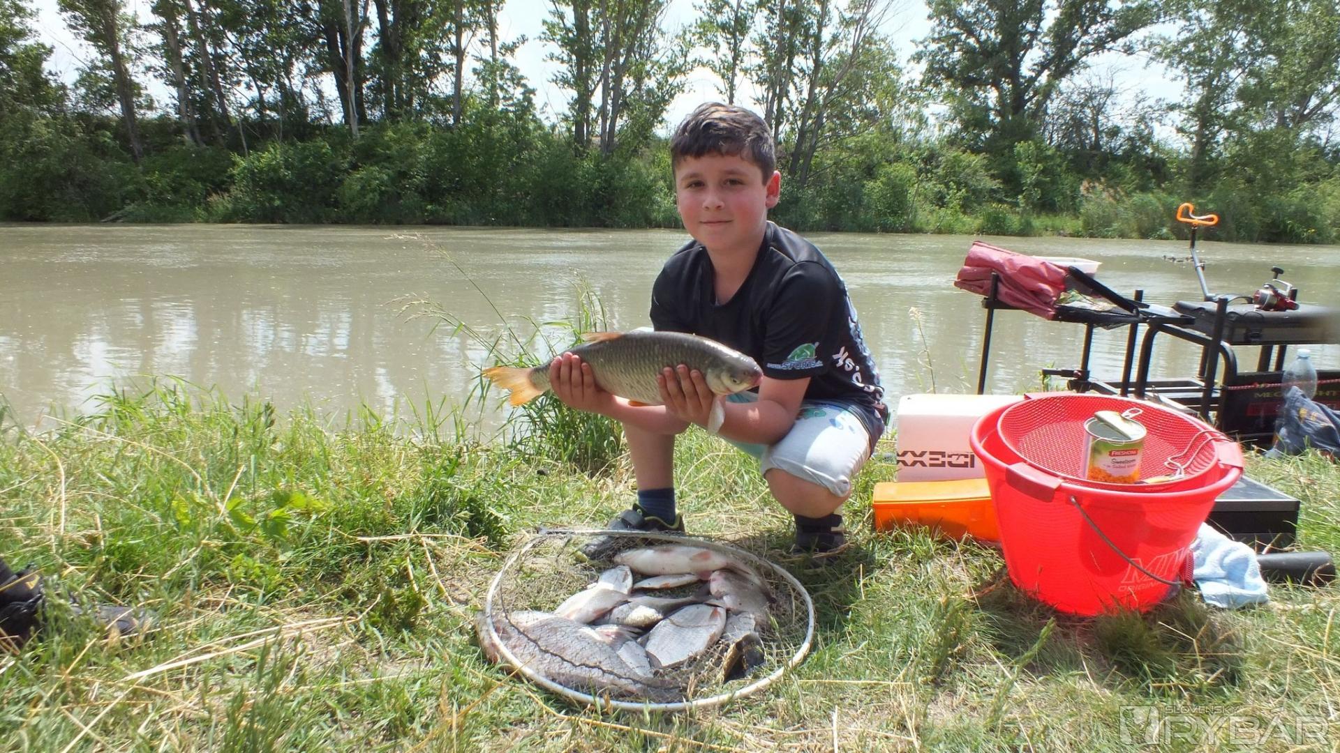 Liga mládeže LRU feeder 4