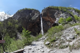 Vodopád Rinka v Logarskej doline.