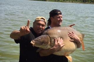 Nový hmotnostný rekord uloveného kapra, 48 kg 3