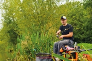 Method feeder na dlhú vzdialenosť