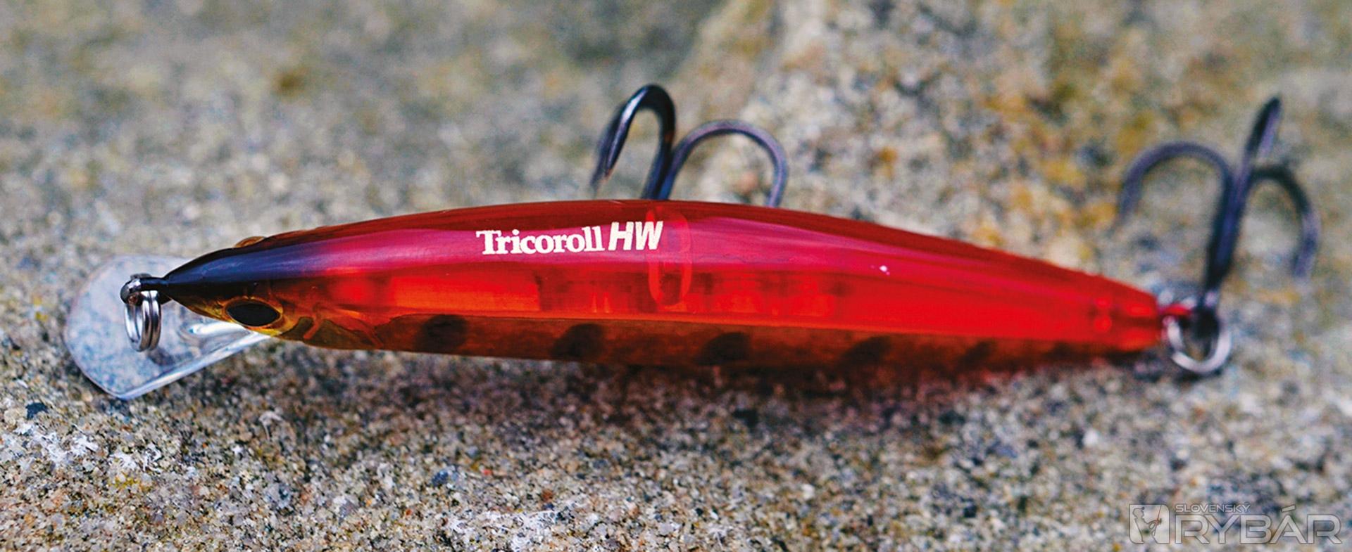 Tricoroll 67HW vo farbe Red gold a pohľad na jeho úzke boky.