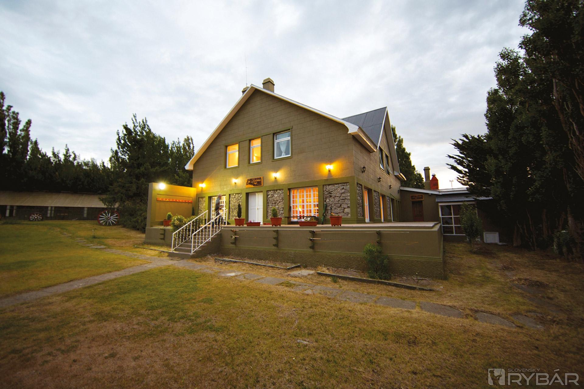Naše ubytovanie - lodge Las Buitreras.