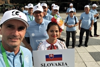 Slávnostný nástup 
a otvorenie MS sa konalo 
v kúpeľnom mestečku Devín.