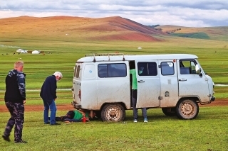 Defekt v mongolskej stepi.