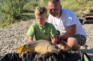 Mladí rybári - Prázdniny pokračujú, treba ísť na ryby 1