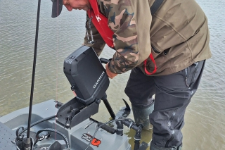 Redakcia testuje motor Garmin Force® Current pre kajak 8