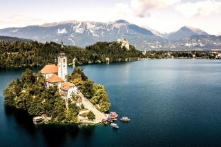 Smerom na Bled