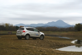 Ford Kuga 2.0 TDCi - Športový elegán 6