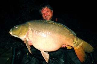 Výsledok variability, lysec s hmotnosťou 21,92 kg. 
Naozaj som sa z jeho ulovenia tešil!