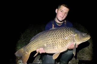 Môj prvý kapor z Kráľovej s hmotnosťou 17,24 kg.