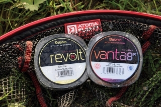 Šnúry Revolt a Vanta.