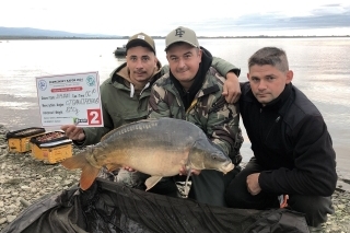 Prvá bodovaná ryba
z 900 m vzdialenosti.