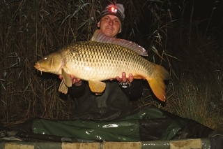 Nočný úlovok na boilies Dr. Baits Green Pearl.