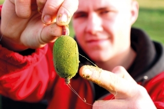 Method Feeder rybačka bohatá na bielkoviny