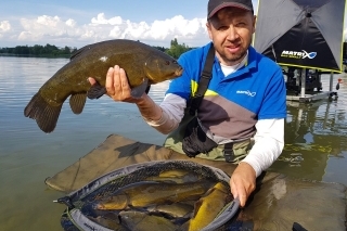 Method - feeder - vybavenie a príslušenstvo