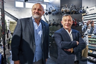 Majitelia firmy Abramis Sp. o.o. – zľava viceprezident Andrzej Maślak a prezident Wojciech Kurowicki.
