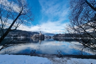 Nezabudnuteľný pohľad na jedno 
z najkrajších jazier sveta, Bled Slovinsko.