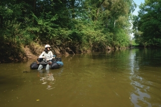 Splav rieky Ipeľ na bellyboate.