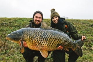 Jeden z najkrajších šupináčov, 
ktoré sme ulovili. Tento
s hmotnosťou 22,3 kg bol jedenásty cez magickú hranicu.