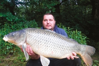 Monštrum na Monster Halibut 4