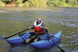 Pontonboat je skvelý aj na väčších riekach.