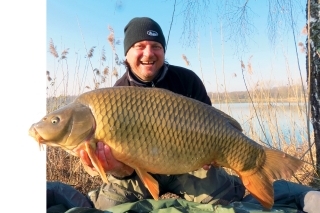 Višňa na torte v podobe šupinatých 18,80 kg.