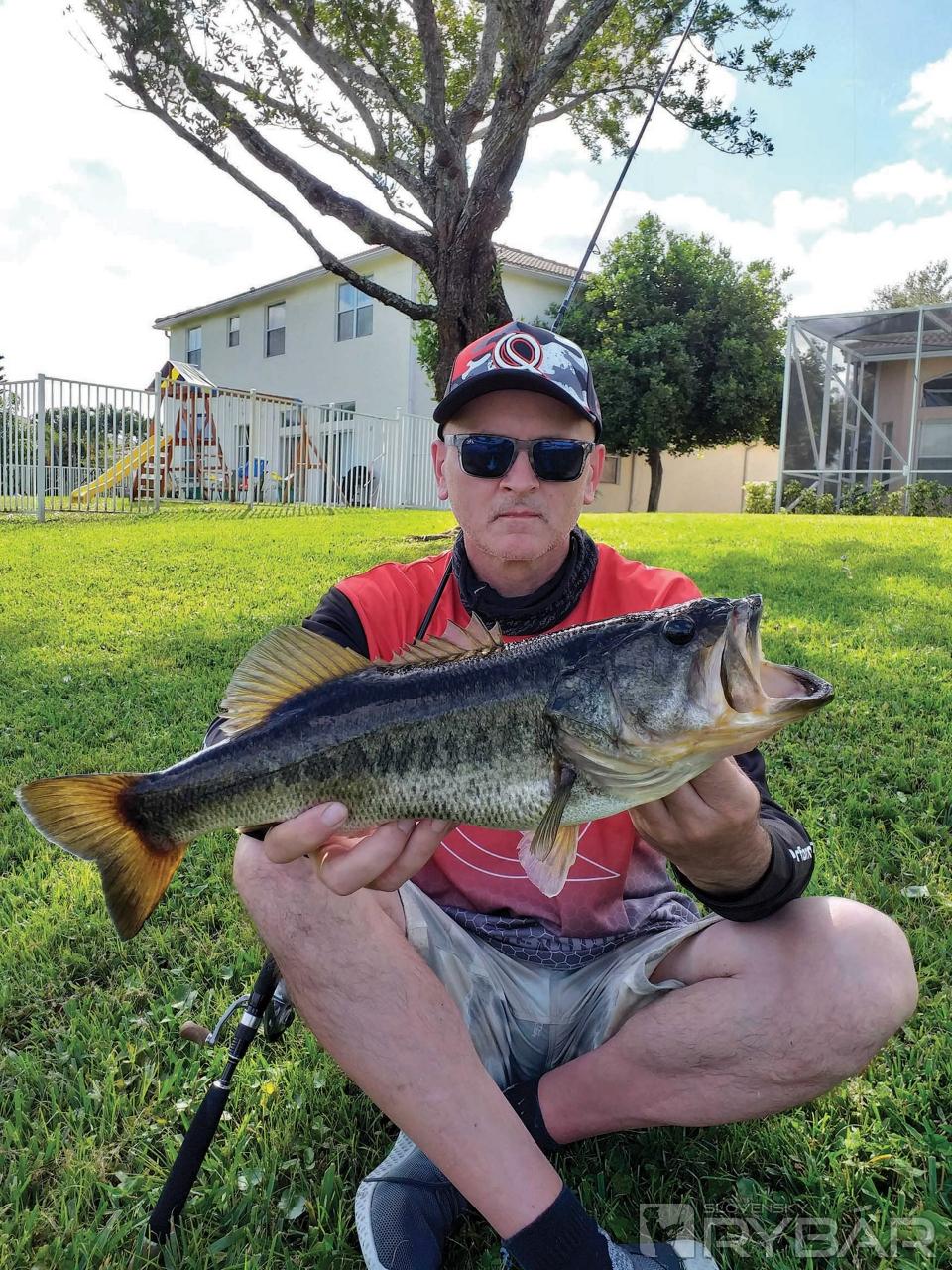 Víťazný black bass. Dal mi veľmi zabrať na jemné náradie.