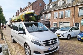 Františkov Mercedes nás vždy s kajakmi doviezol v najlepšom poriadku.