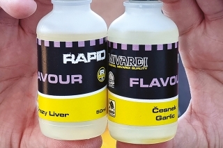 Atraktivitu nástrah zvyšujem aj čistými arómami, t. j. esenciami Rapid Flavours.