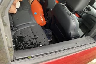 Cesta za korunou šťastia,  2. časť 13