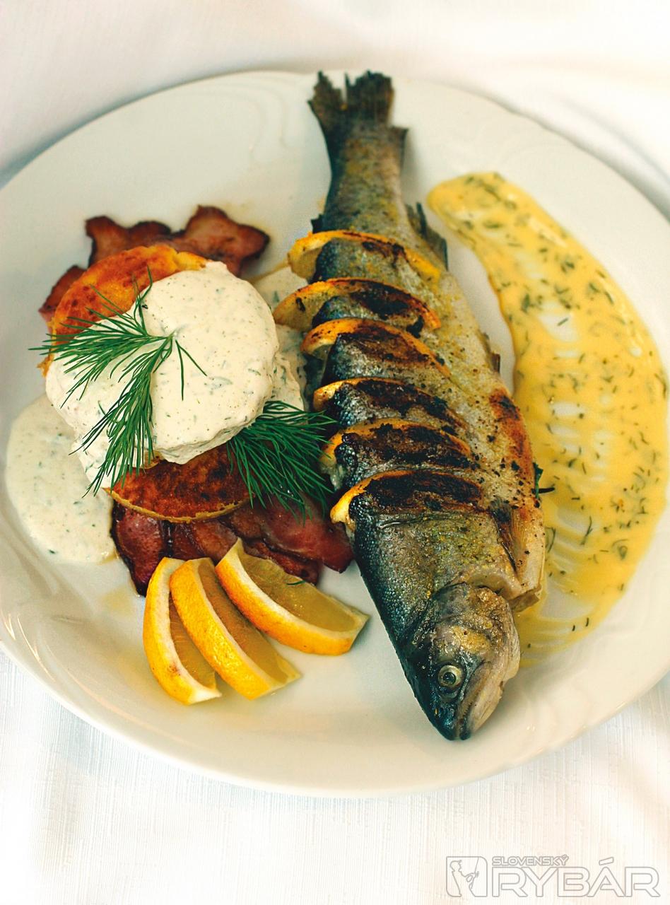 Recept: Pečený pstruh na citrónoch 1