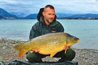 Bežný šupináč 14,80 kg.