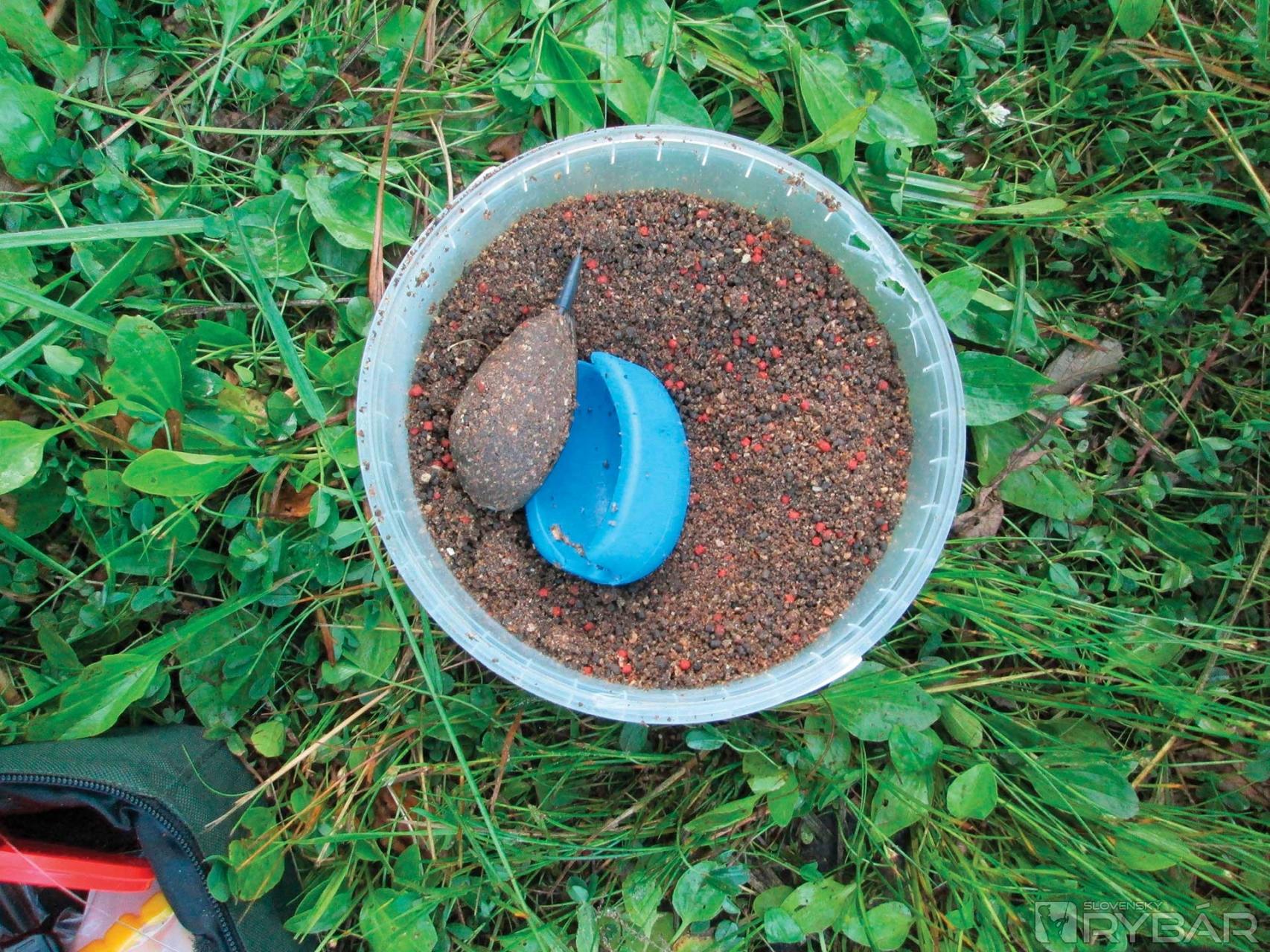 Flat Method Feeder 3