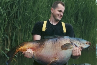 Tomuto obrovi ku 40-kilogramovej hranici veľa nechýbalo.