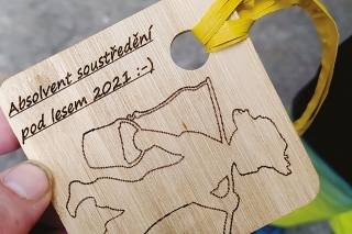 Pamätná plaketa pre každého.