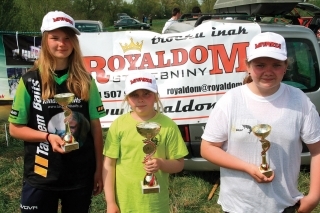Kategória dievčatá: zľava Soňa Predná, Mirka Nemcová a Natália Trembošová.