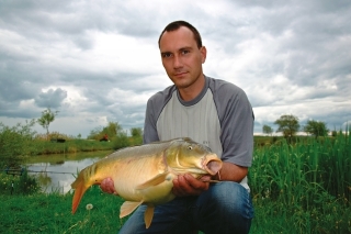 Kamarát Jácint s 5,6 kg kaprom.