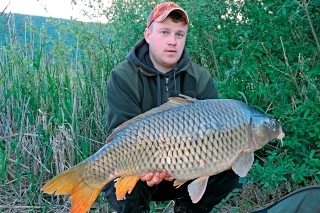 Najväčší kapor pretekov - 11,25 kg.