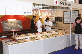 Skvelá prezentácia nástrah od japonskej firmy Sea Falcon v štýle sushi baru.