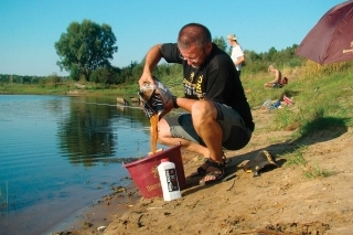 Nočný lov pleskáčov 4
