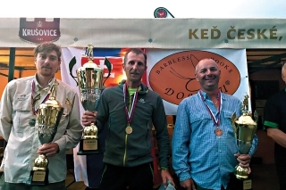 Zľava: 2. miesto Peter Tomko, 1. miesto Ľudovít Kundis, 3. miesto Zdenko Nemčík.