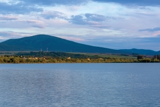 Vždy sme si mysleli, že veľká vodná plocha štrkoviska bude skrývať prekvapenia. Aspoň sčasti sa nám ich tohto roku podarilo odhaliť.