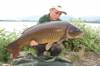 Na Liptovskej Mare to v lete išlo. Kapor - 13,5 kg.