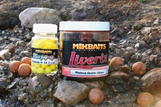 Boilies v dipe   10 mm fluo PopUp bola tá najúčinnejšia nástraha.