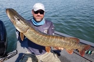 Fazónu potvrdzuje Martin týmto 104 cm krokodílom.
