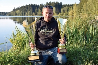 Záver pretekárskej
sezóny s titulom
Majstra ligy 
v jednotlivcoch
a tretím miestom 
v družstvách 2017.