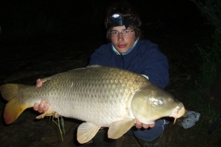 Môj prvý kapor nad 
10 kg (12 kg, rok 2005).