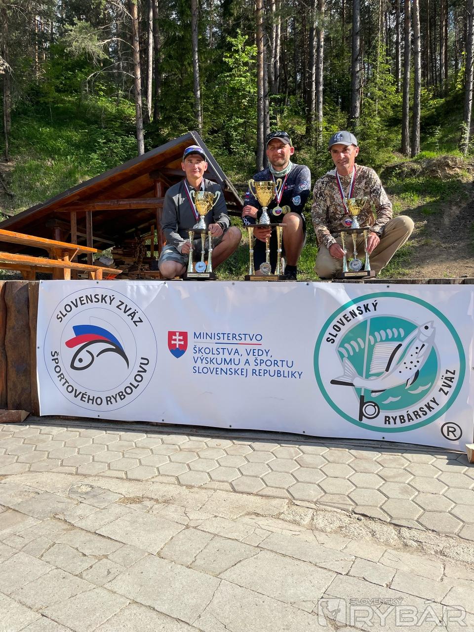 Traja najlepší – v strede Juraj Smatana, vľavo Peter Horňák a vpravo Jaroslav Sámela.